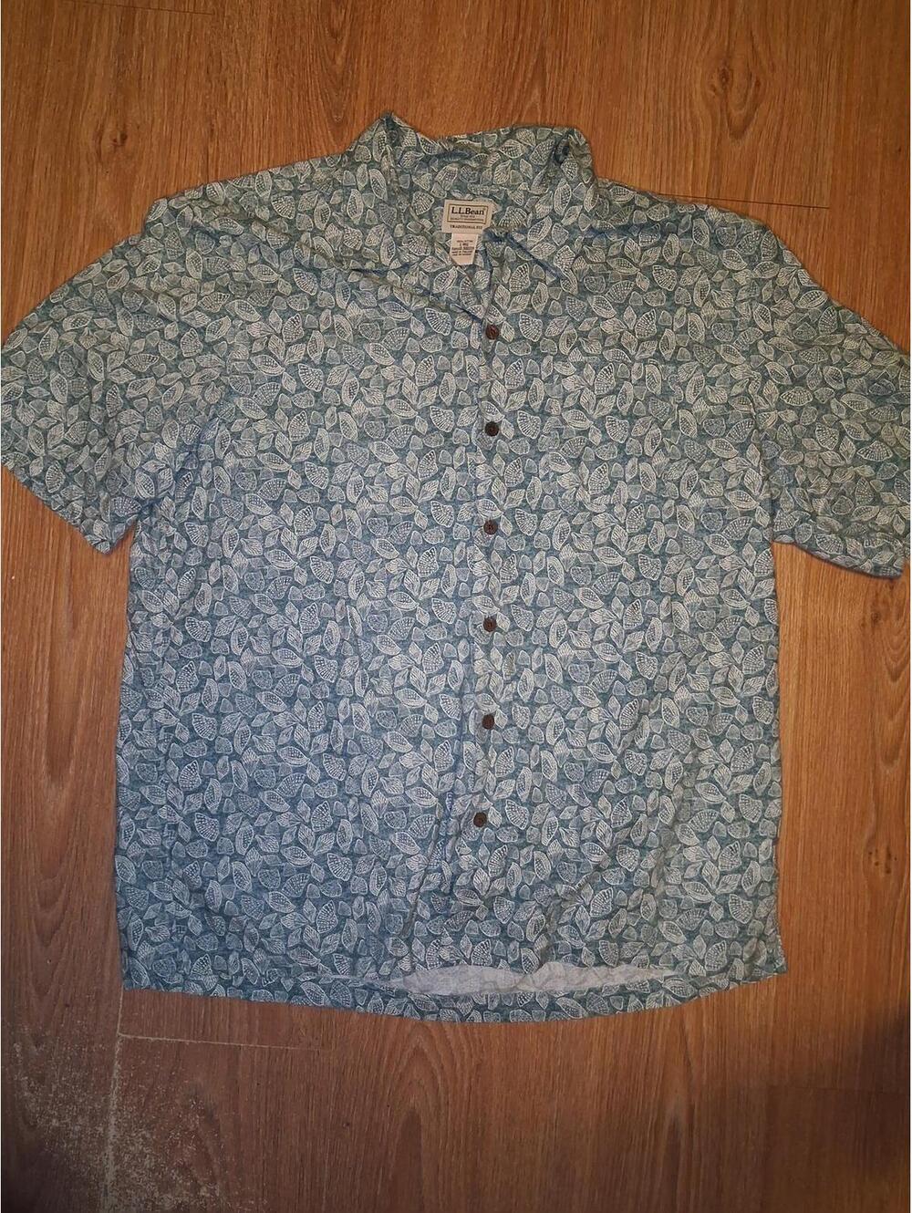 LL Bean Button Up Shirt Mens Large Green Seashells Cotton